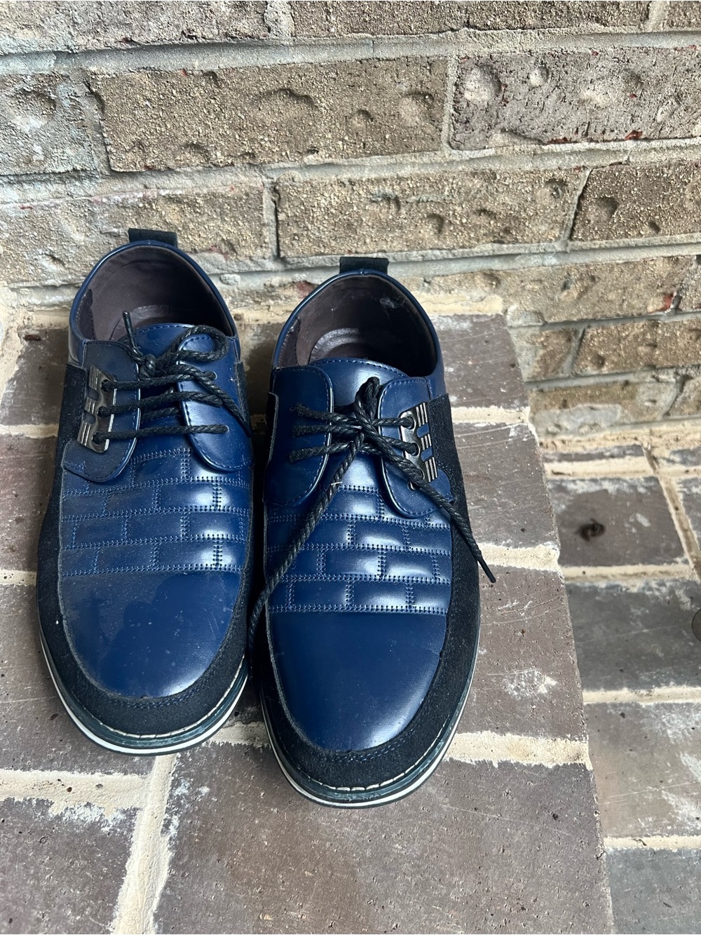 Men's Navy Lace-Up Oxford Shoes